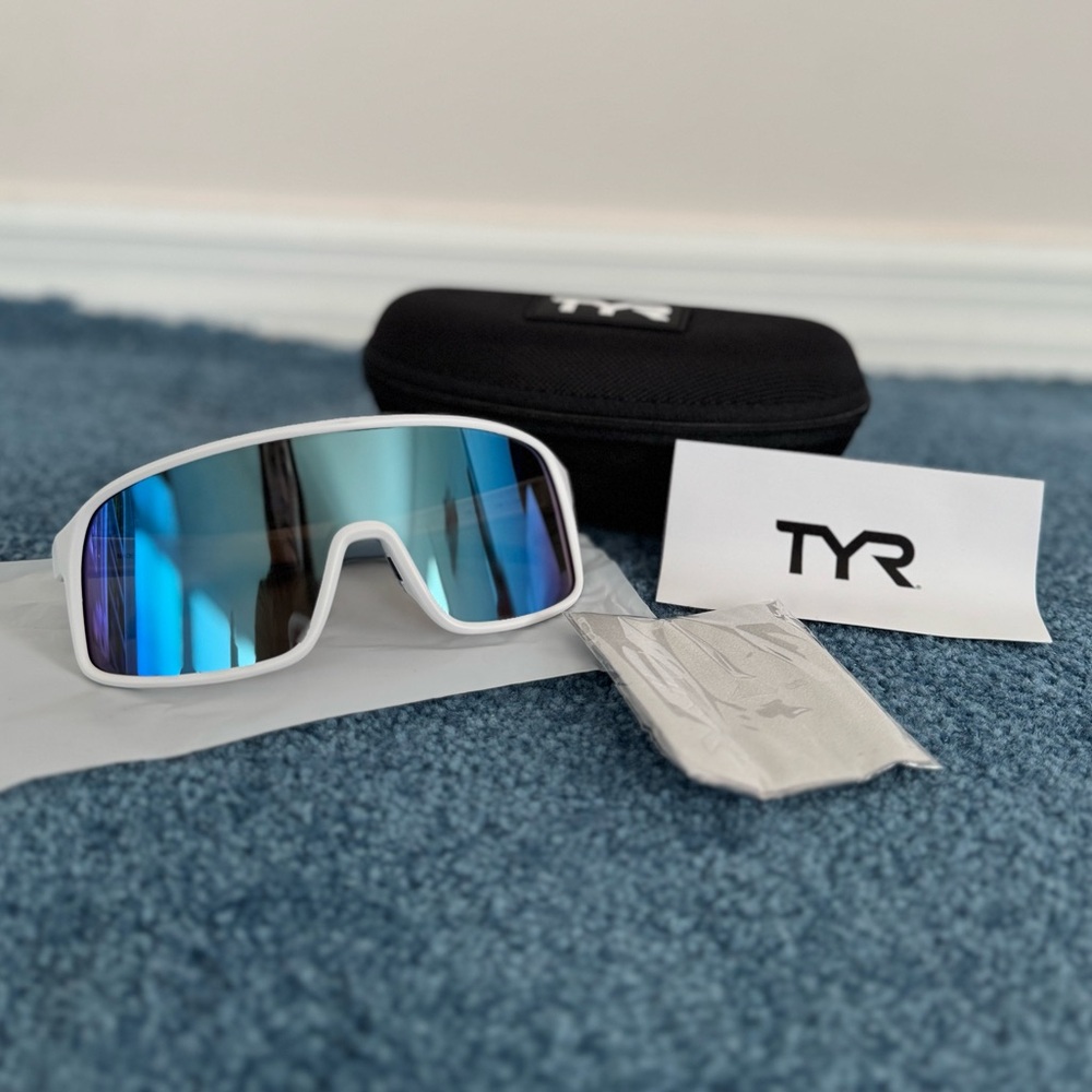 TYR | Viejo HTS Sunglasses - new!